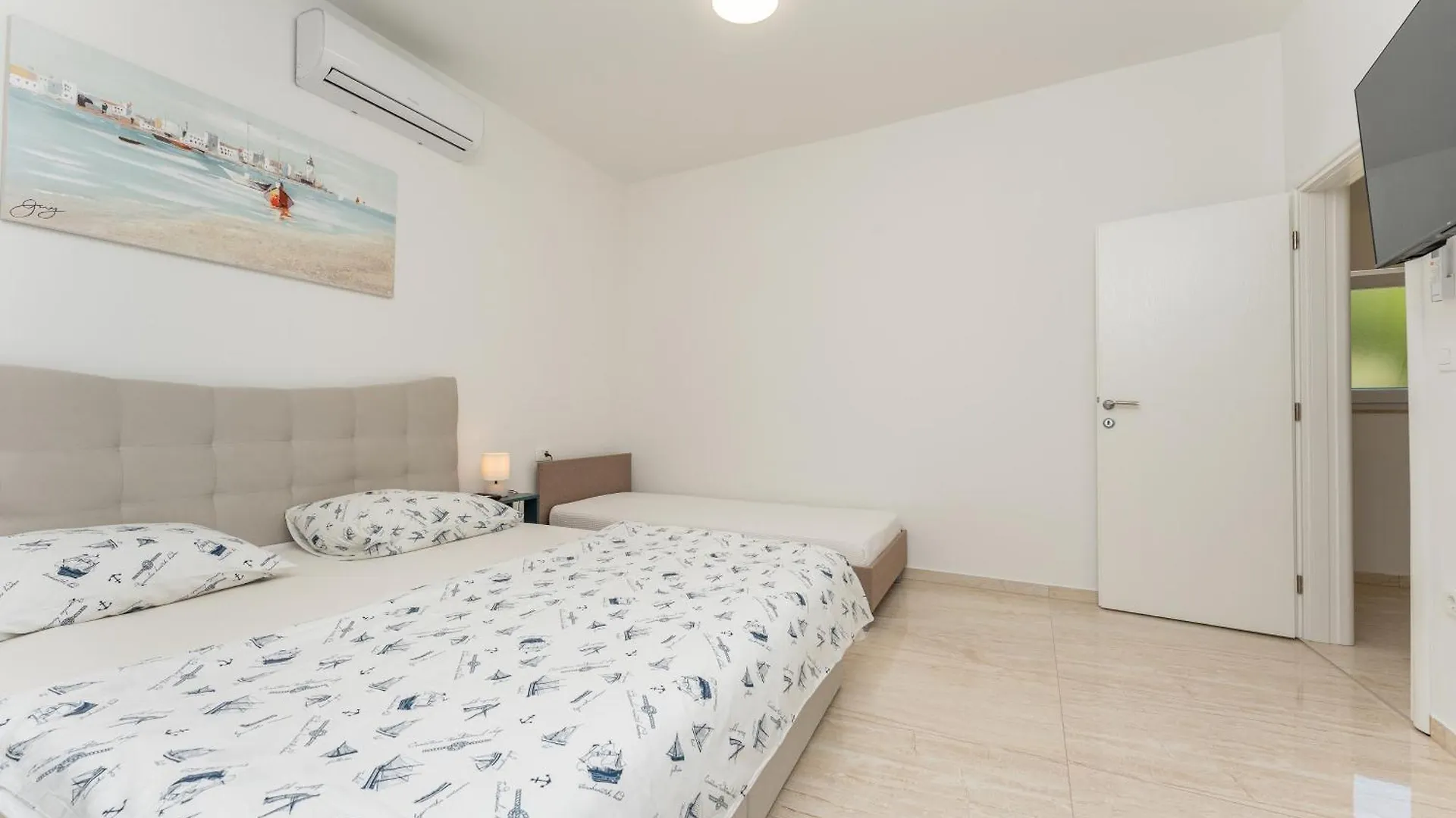 Holiday Home Drage