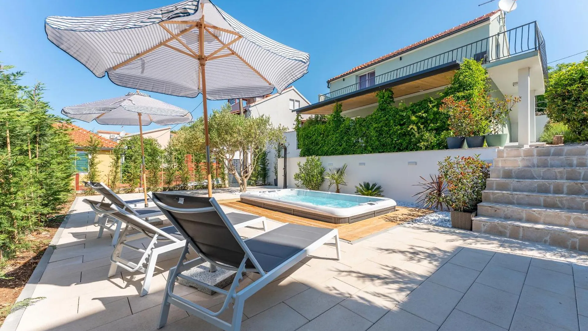 Holiday Home Drage 0*,