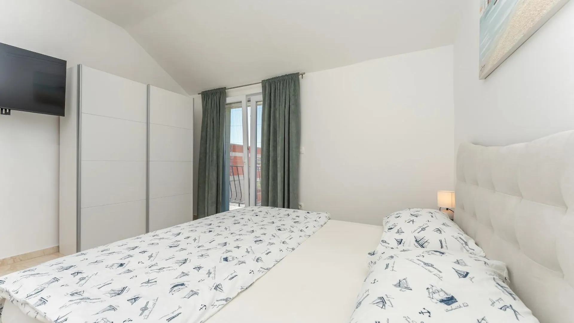 Holiday Home Drage